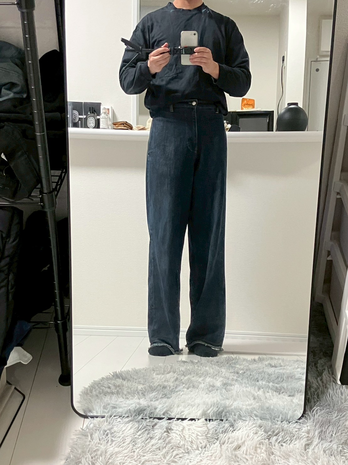 soerte ワイドストレートデニムパンツ 全身着用写真