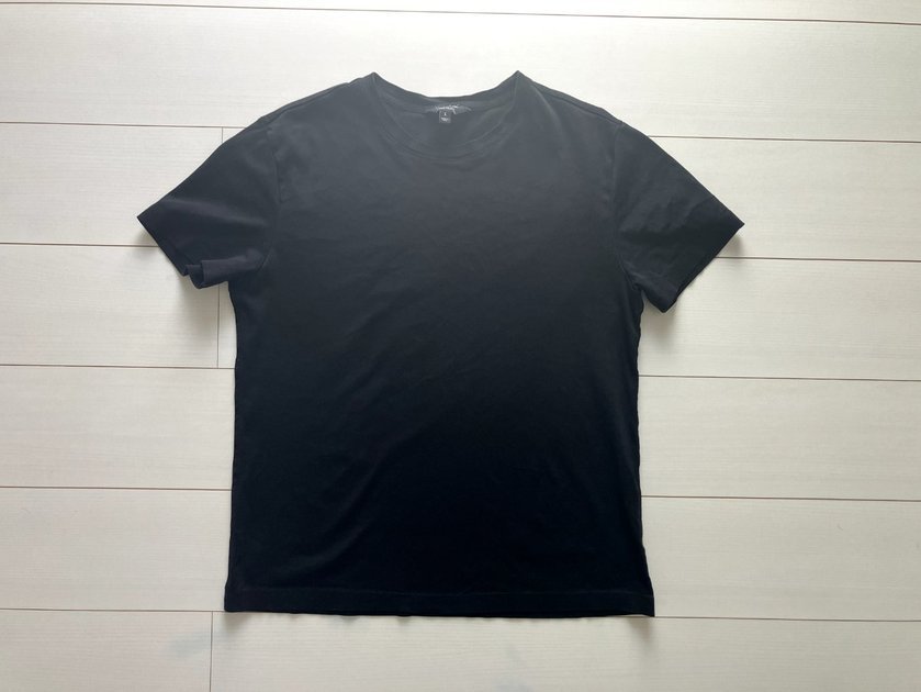 BANANA REPUBLIC LUXE TOUCH クルーネックTシャツ(L)の平置き写真