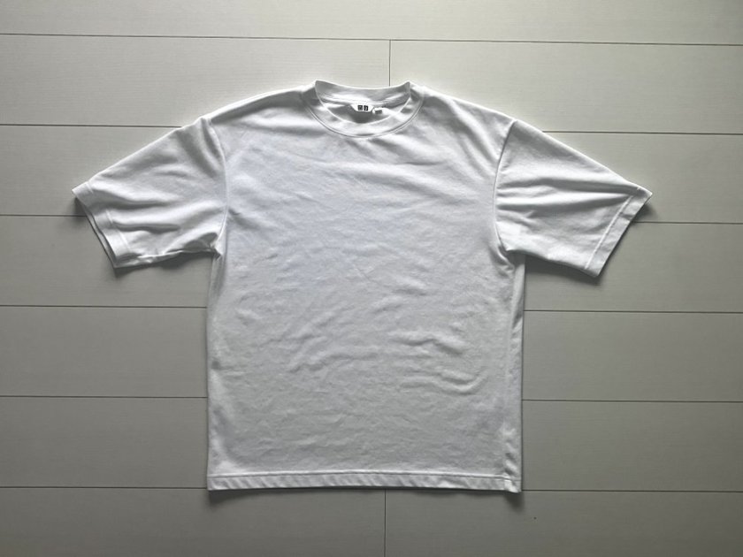 UNIQLO エアリズムコットンオーバーサイズTシャツ(L)白の平置き写真