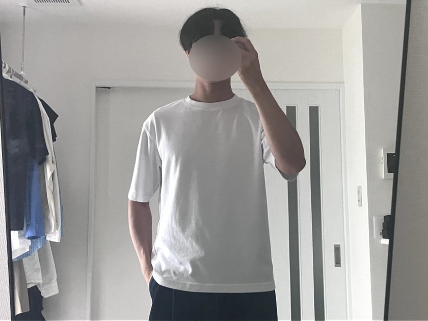 UNIQLO エアリズムコットンオーバーサイズTシャツ(L)を182cmが着用した様子