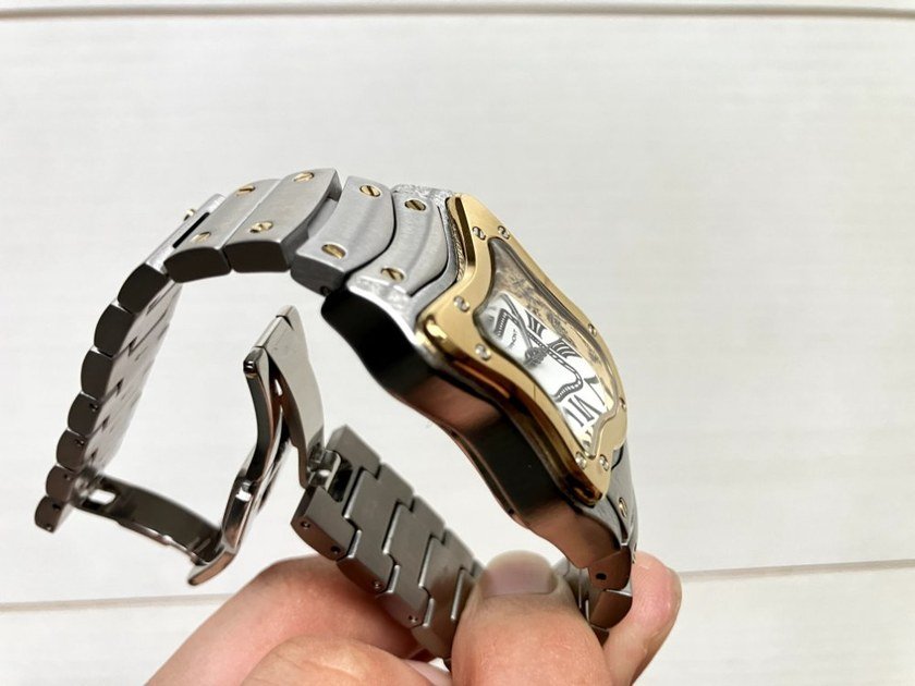 LAPHONT Laurentのクラスプとメタルブレスレットのアップ