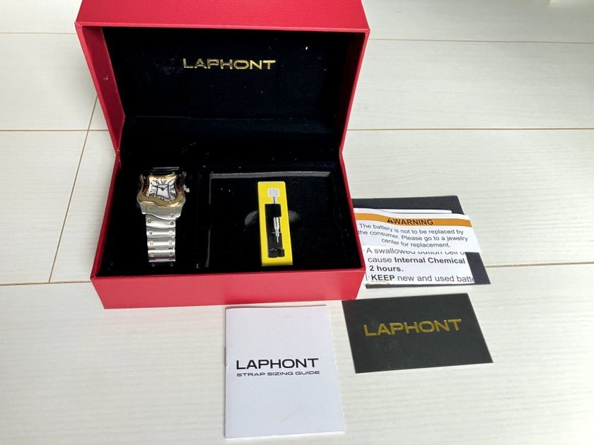 LAPHONT Laurentの赤い化粧箱と中身(本体・工具・説明書)
